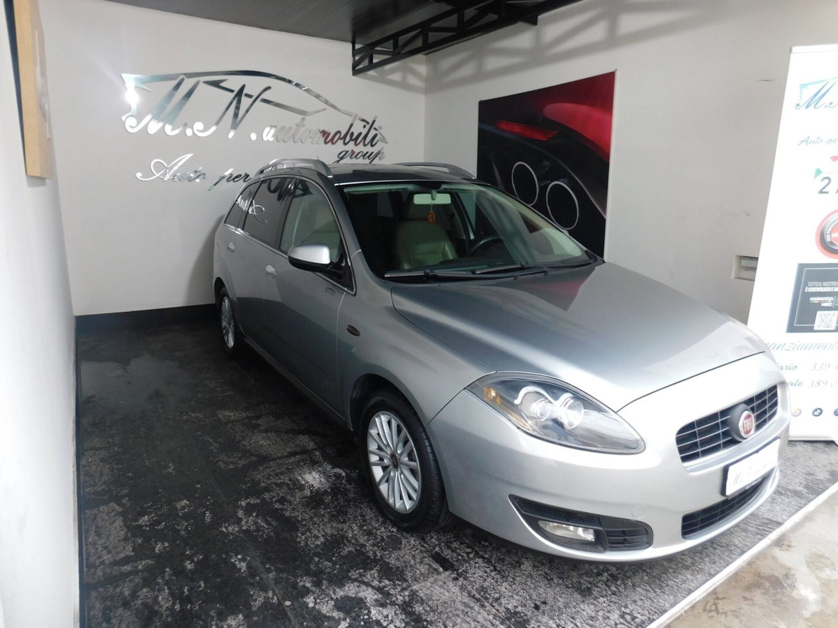 Fiat Croma 1.9 Multijet Emotion (2)