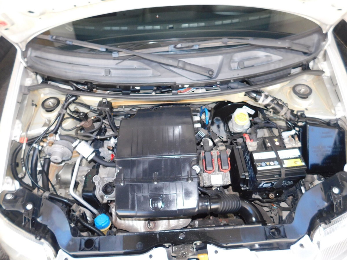 Fiat Panda 1.2 Dynamic GPL (10)