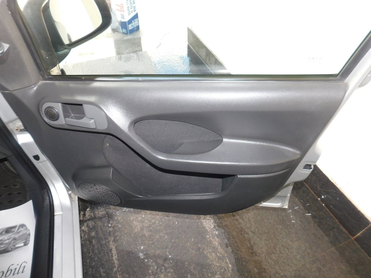 Fiat Panda 1.2 Dynamic GPL (19)