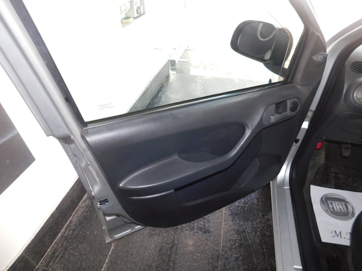 Fiat Panda 1.2 Dynamic GPL (6)