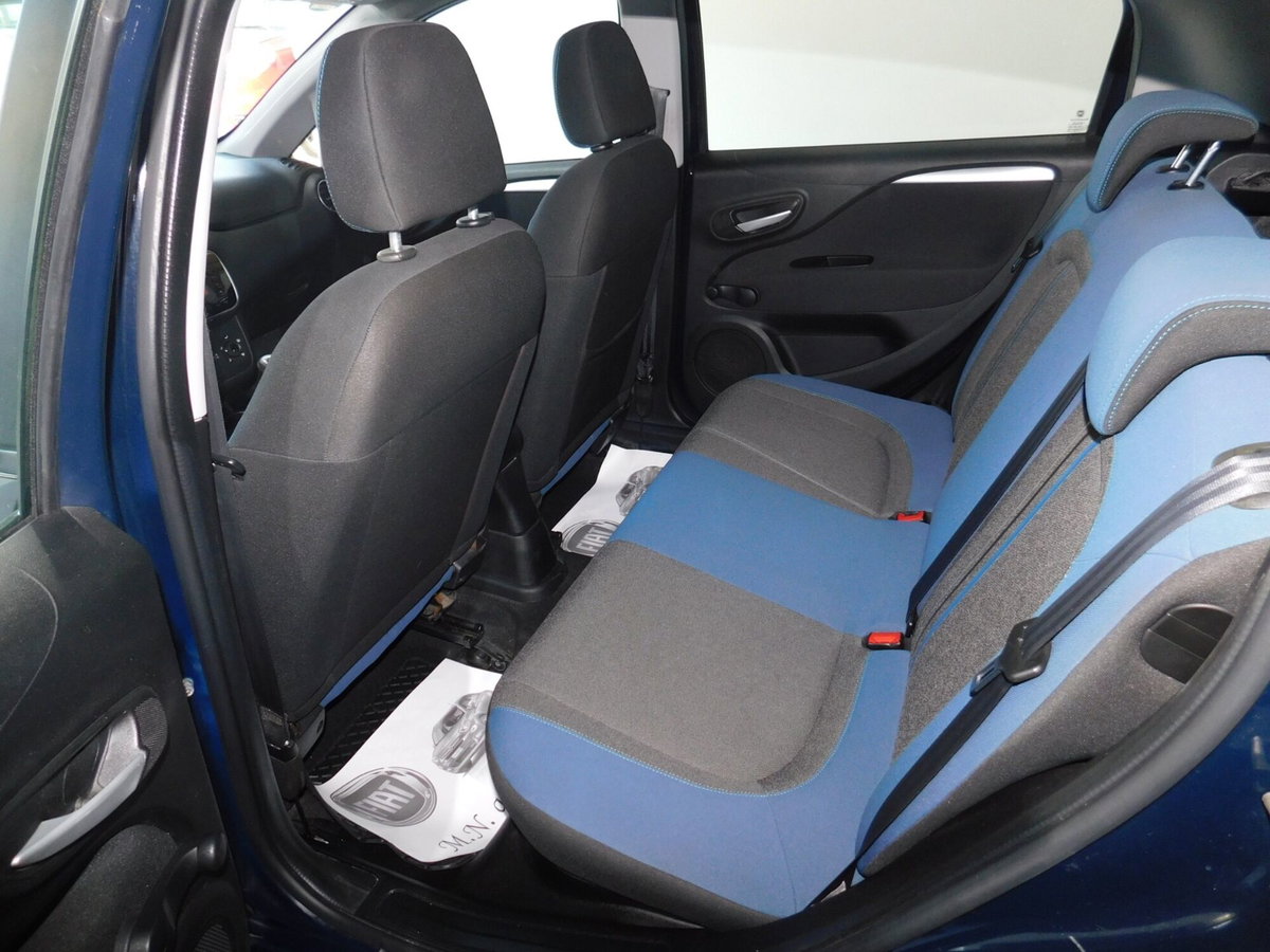 Fiat Punto 1.3 MJT II S&S 85 CV 5 porte ECO Lounge (14)