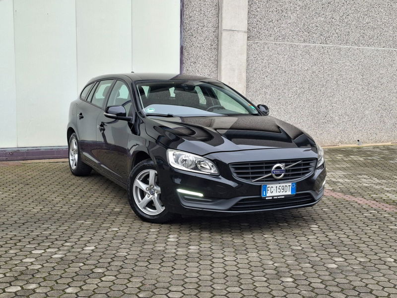 Volvo V60 D2 Dynamic Edition N1