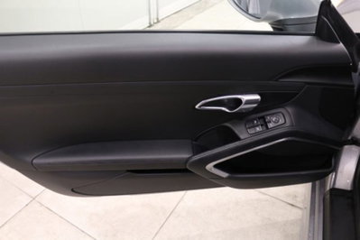 Porsche 718 Cayman  Cayman 2.0 300cv (19)