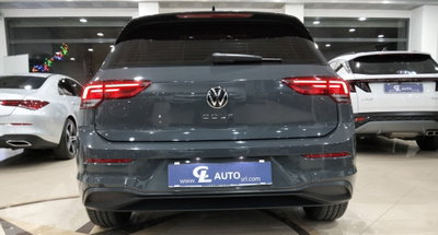 Volkswagen Golf 2.0 TDI DSG SCR Style (4)