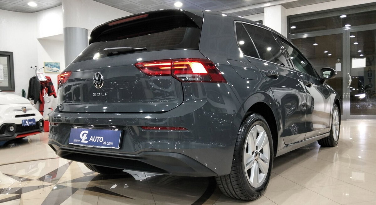 Volkswagen Golf 2.0 TDI DSG SCR Style (6)