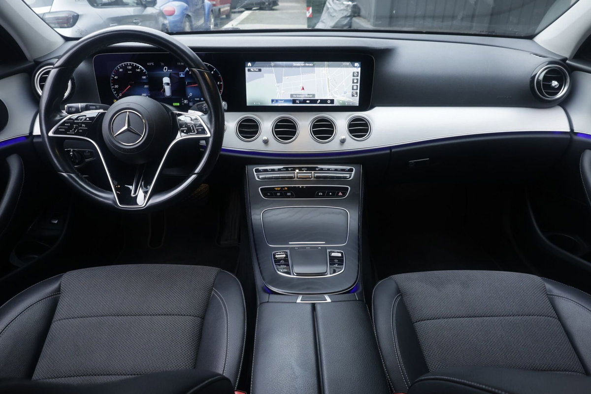 Mercedes-Benz Classe E Station Wagon 220 d Mild hybrid 4Matic Auto Premium Plus (2)