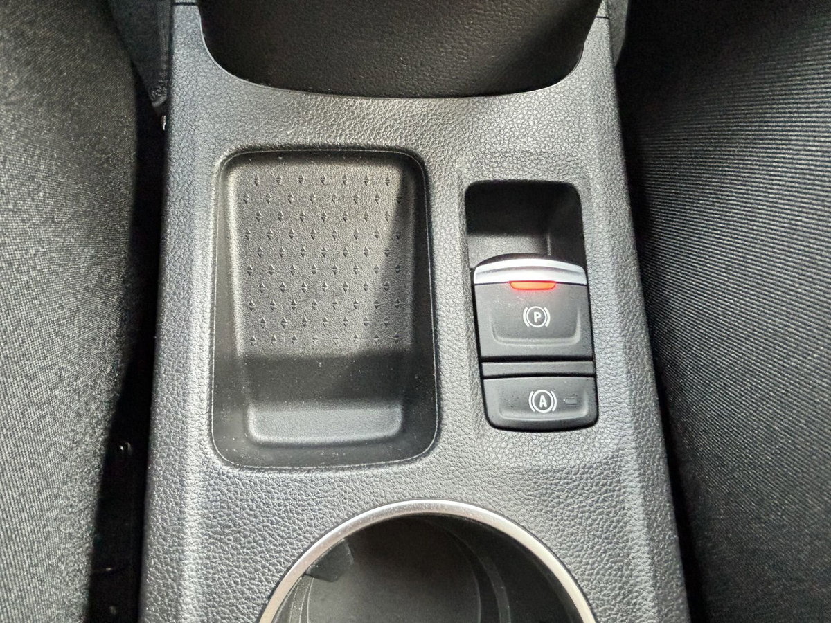 Renault Captur Full Hybrid E-Tech 145 CV Techno (15)