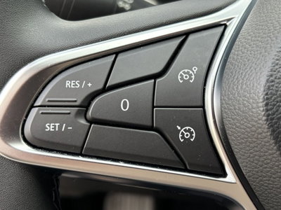 Renault Captur Full Hybrid E-Tech 145 CV Techno (19)
