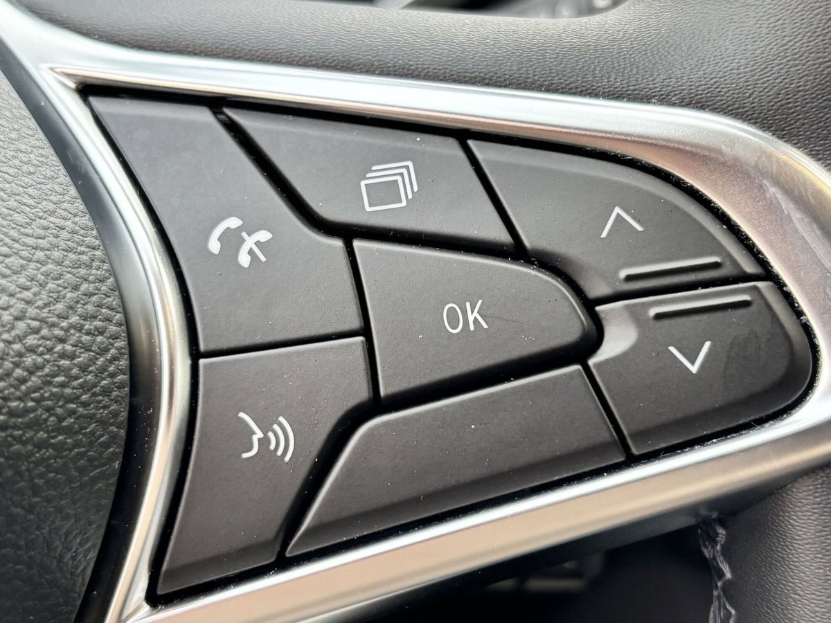 Renault Captur Full Hybrid E-Tech 145 CV Techno (20)