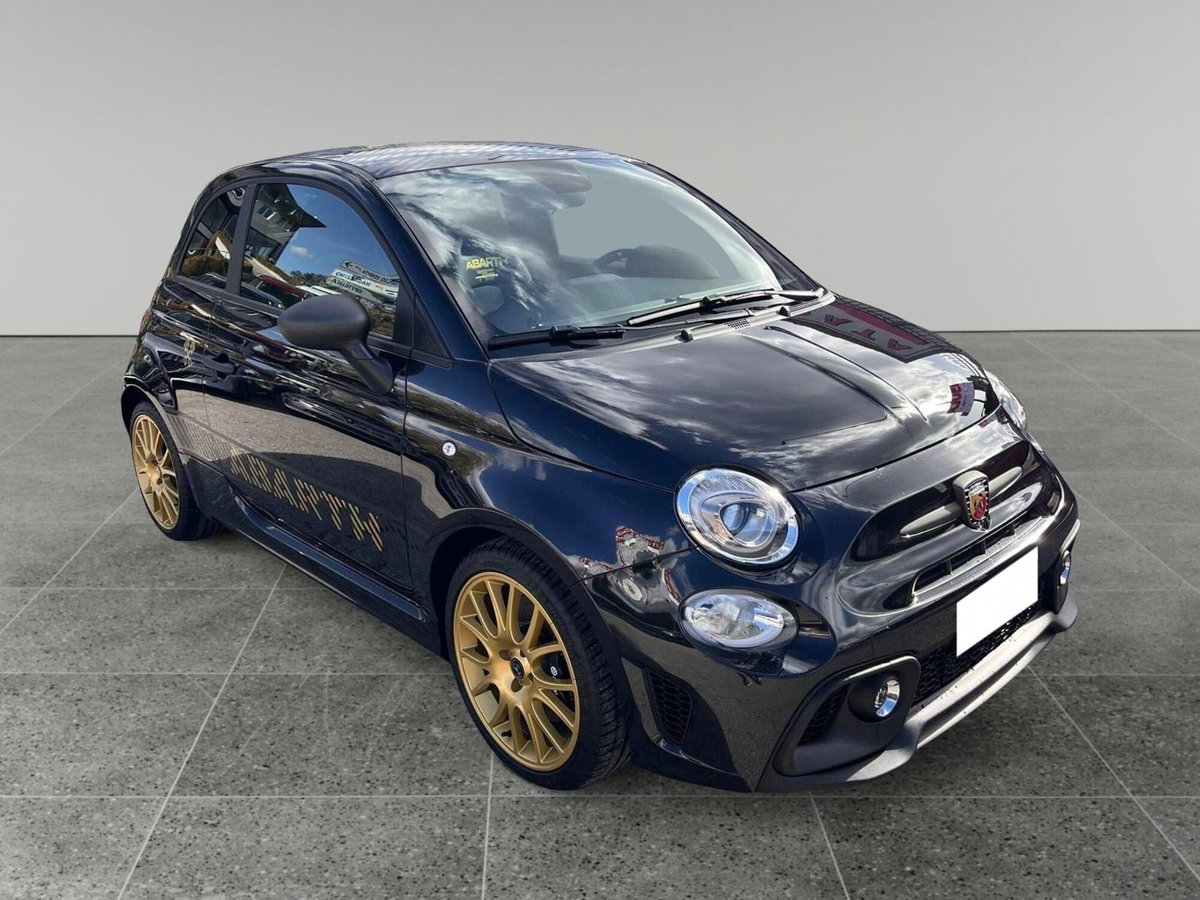 Abarth 695 1.4 t-jet 75° Anniversario 180cv (11)