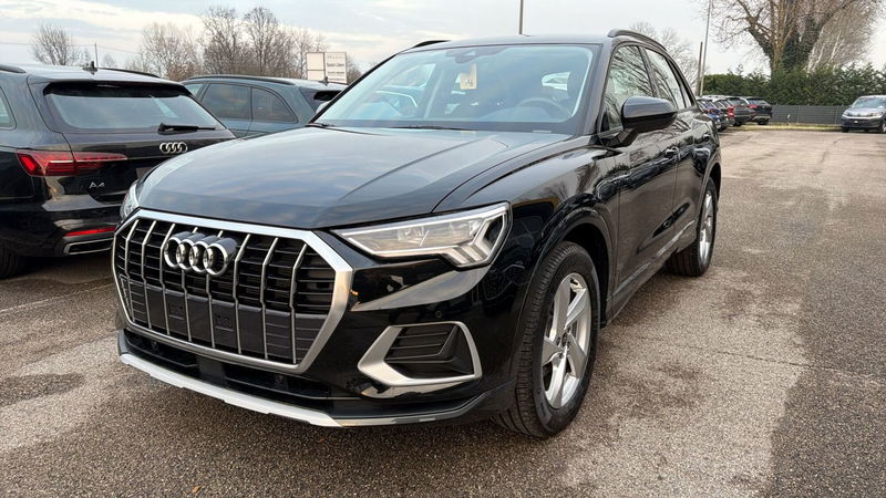 Audi Q3 35 TFSI S tronic Business Advanced