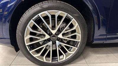 Audi Q5 40 2.0 tdi mhev 12V S line quattro s-tronic (3)