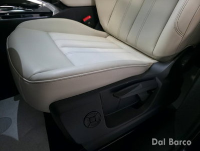 Audi Q5 Sportback 40 2.0 tdi mhev 12V S line Plus quattro s-tronic (14)