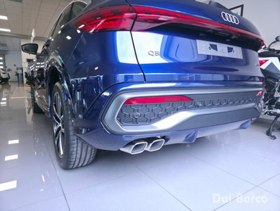 Audi Q5 Sportback 40 2.0 tdi mhev 12V S line Plus quattro s-tronic (7)