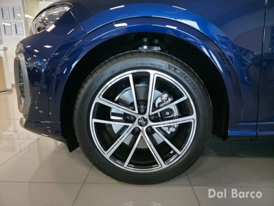 Audi Q5 Sportback 40 2.0 tdi mhev 12V S line Plus quattro s-tronic (8)