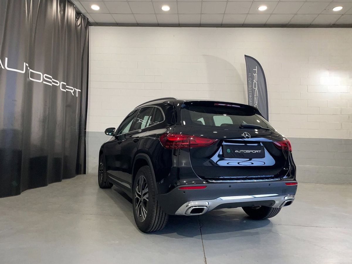 Mercedes-Benz GLA SUV 180 Progressive Advanced Plus auto (4)