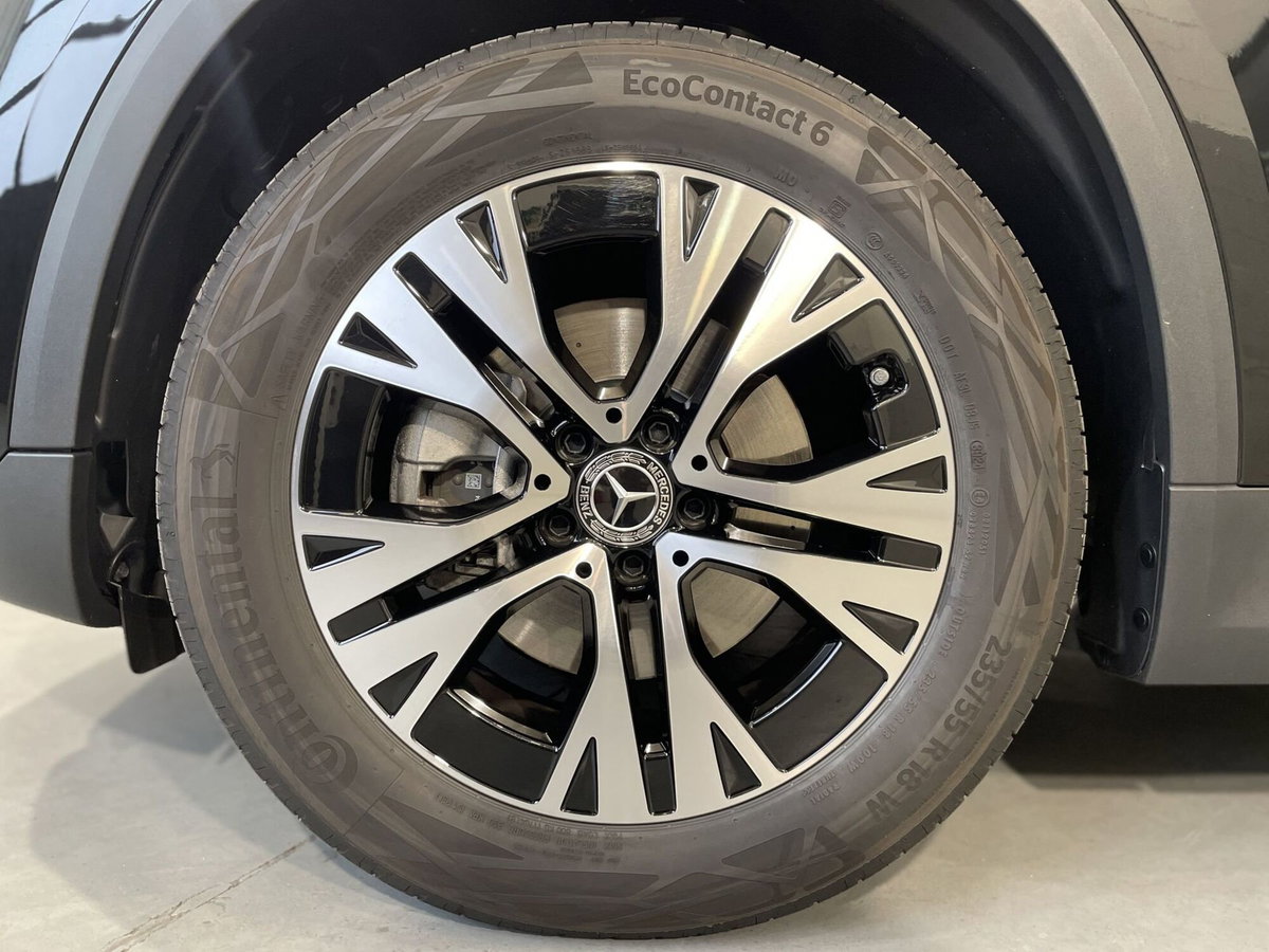 Mercedes-Benz GLA SUV 180 Progressive Advanced Plus auto (8)
