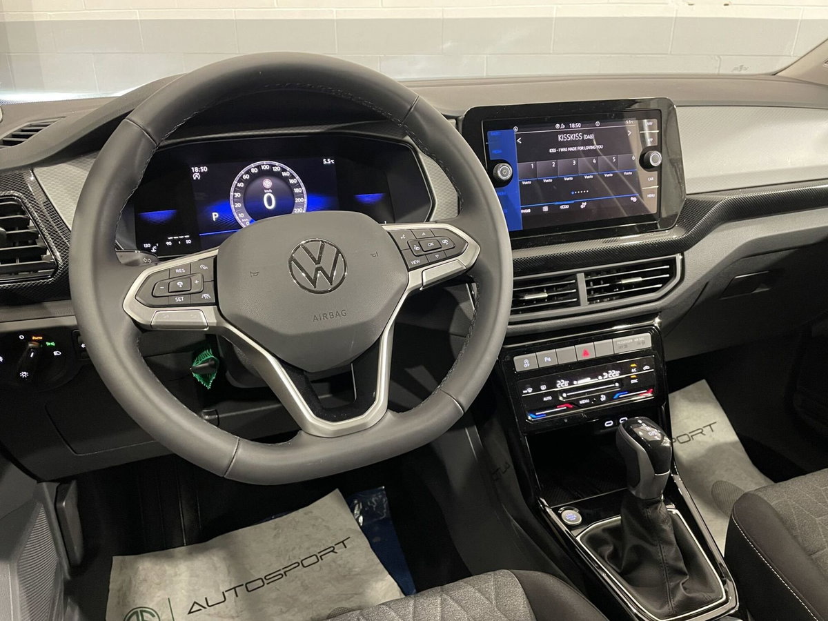 Volkswagen T-Cross 1.0 tsi Edition 115cv dsg (12)