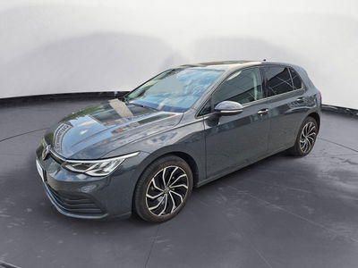 Volkswagen Golf 1.0 eTSI EVO DSG Life usata