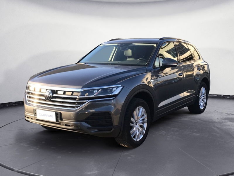 Volkswagen Touareg 3.0 V6 tdi scr R-Line 231cv auto