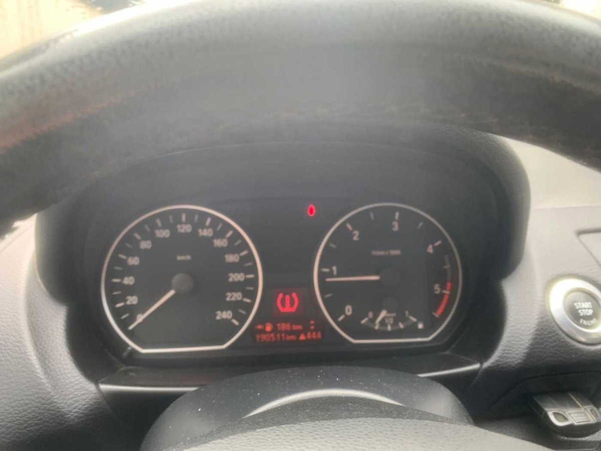 BMW Serie 1 116d 2.0 116CV cat 5 porte Futura DPF (8)