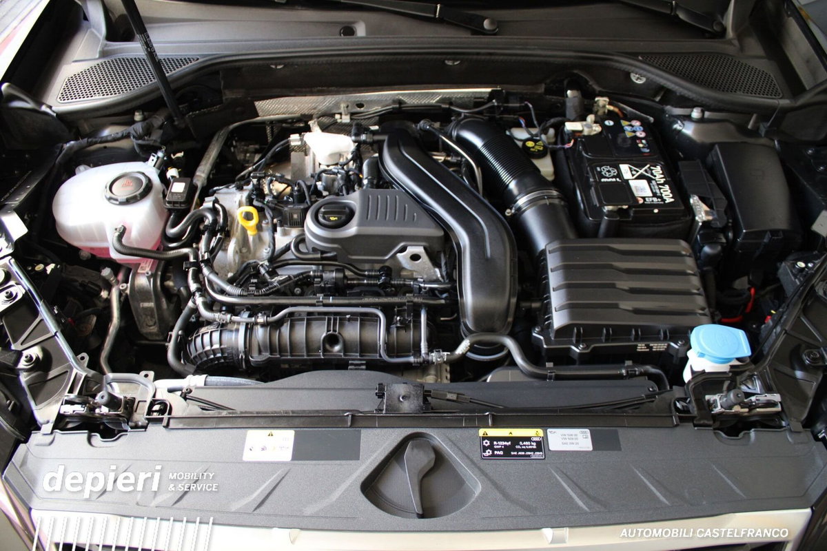 Audi Q2 Q2 35 TFSI S tronic S line Edition (17)