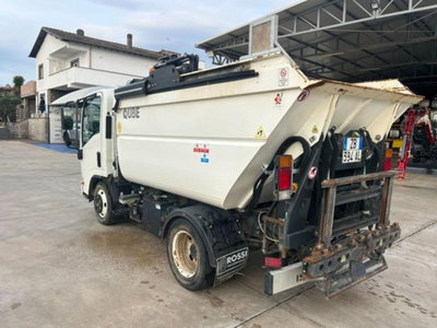 Isuzu M21 Heavy E 1.9 TDI PC-RG Cabinato (3)