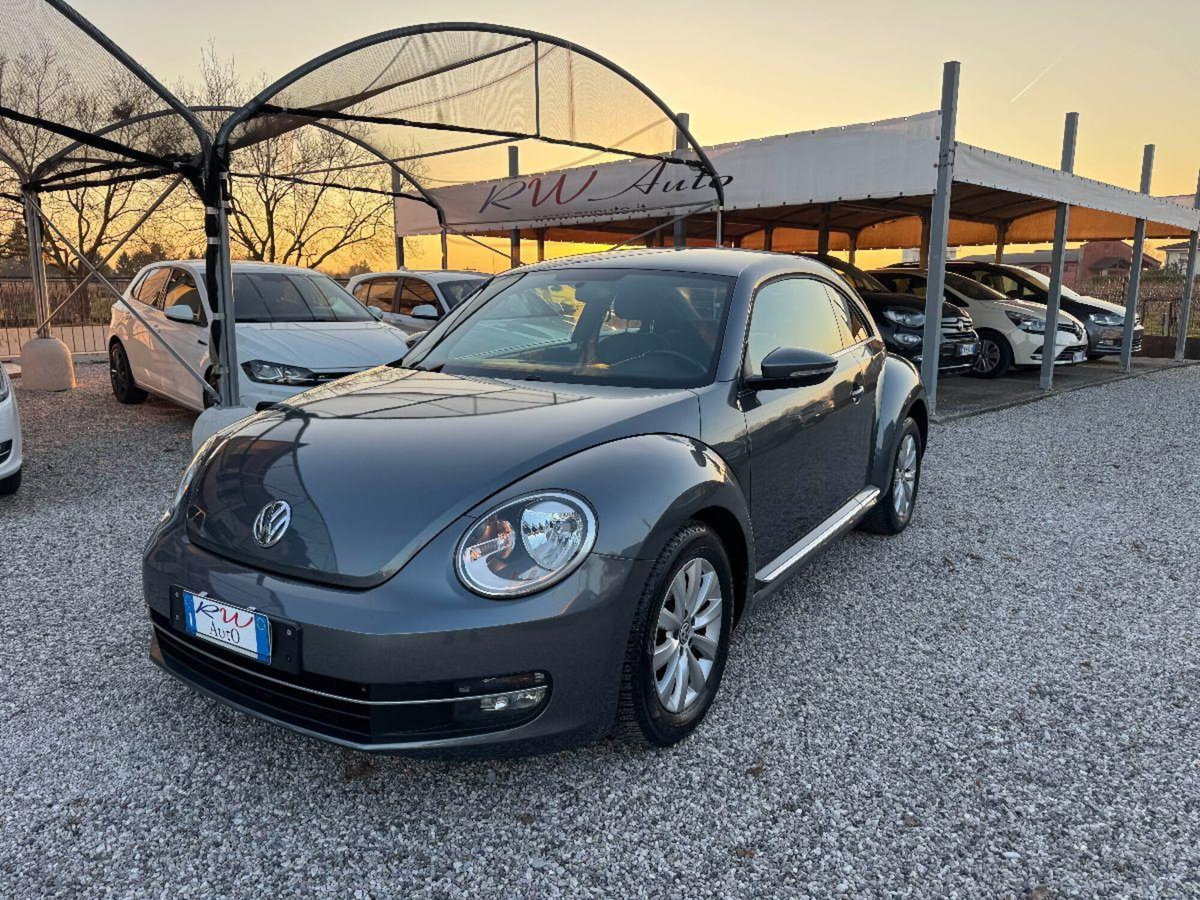 Volkswagen Maggiolino 1.6 TDI DSG Design