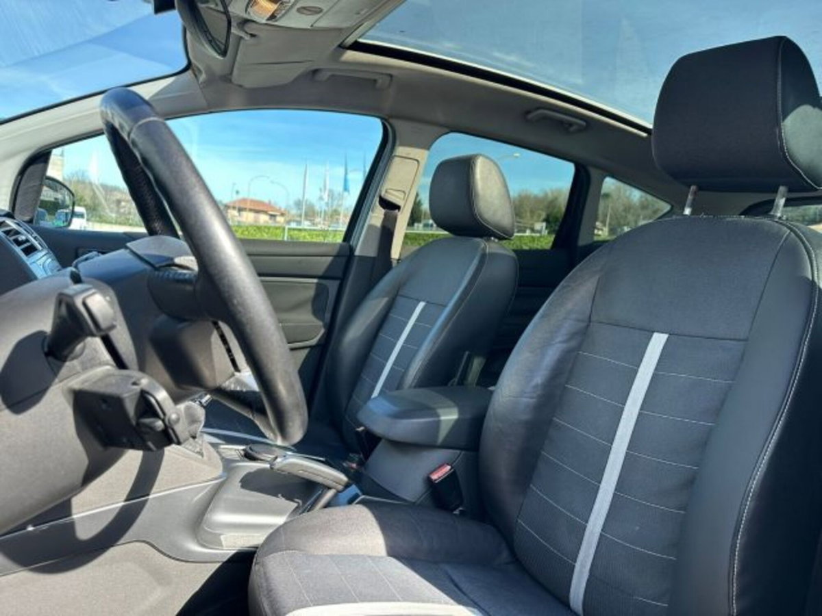 Ford Kuga 2.0 TDCi 136 CV 4WD Titanium DPF (10)
