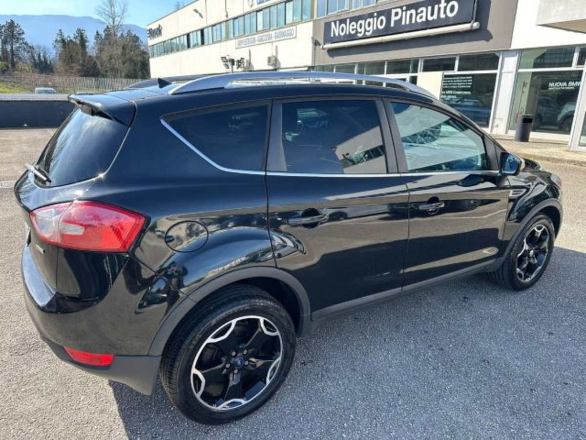 Ford Kuga 2.0 TDCi 136 CV 4WD Titanium DPF (4)
