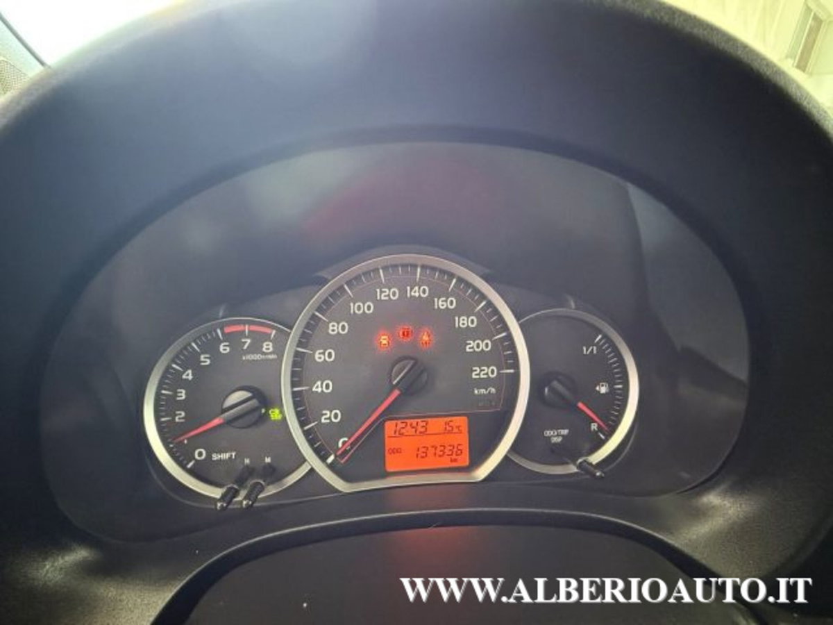 Toyota Yaris 1.0 5 porte Lounge (13)
