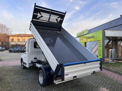 Maxus Deliver Cabinato Deliver 9 2.0 crdi 150cv L3 cab rwd r.gem. (2)