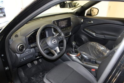 Nissan Juke 1.0 DIG-T 114 CV DCT Kiiro (9)