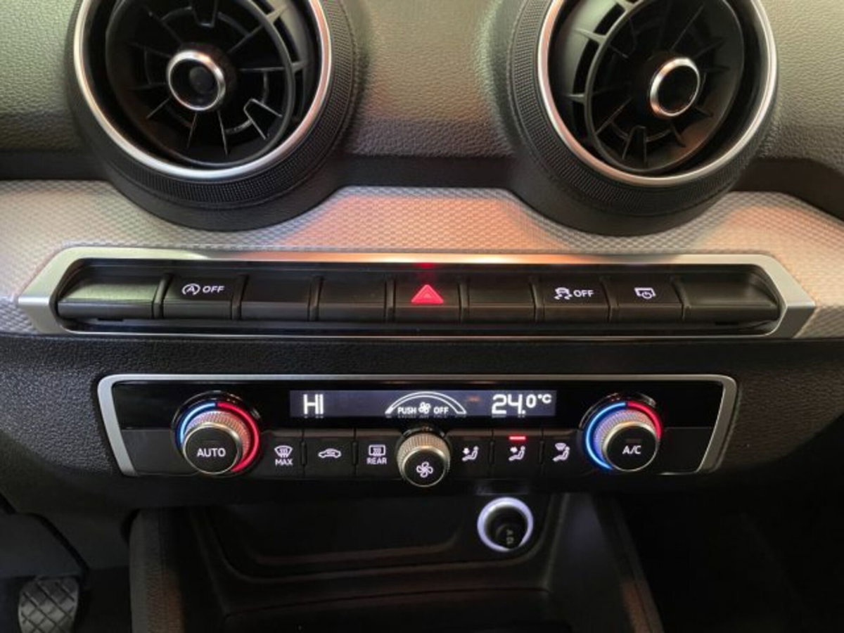 Audi Q2 Q2 30 TDI Business (10)