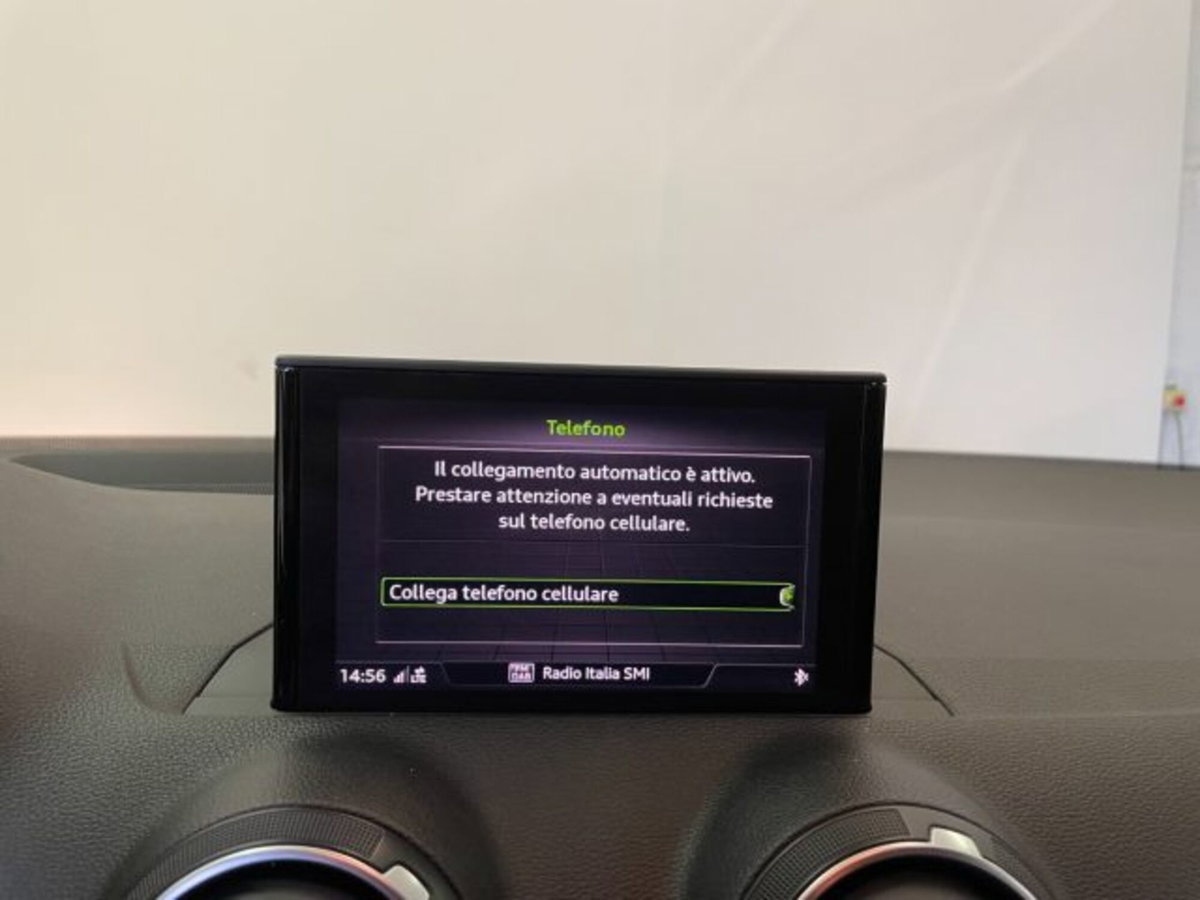 Audi Q2 Q2 30 TDI Business (11)
