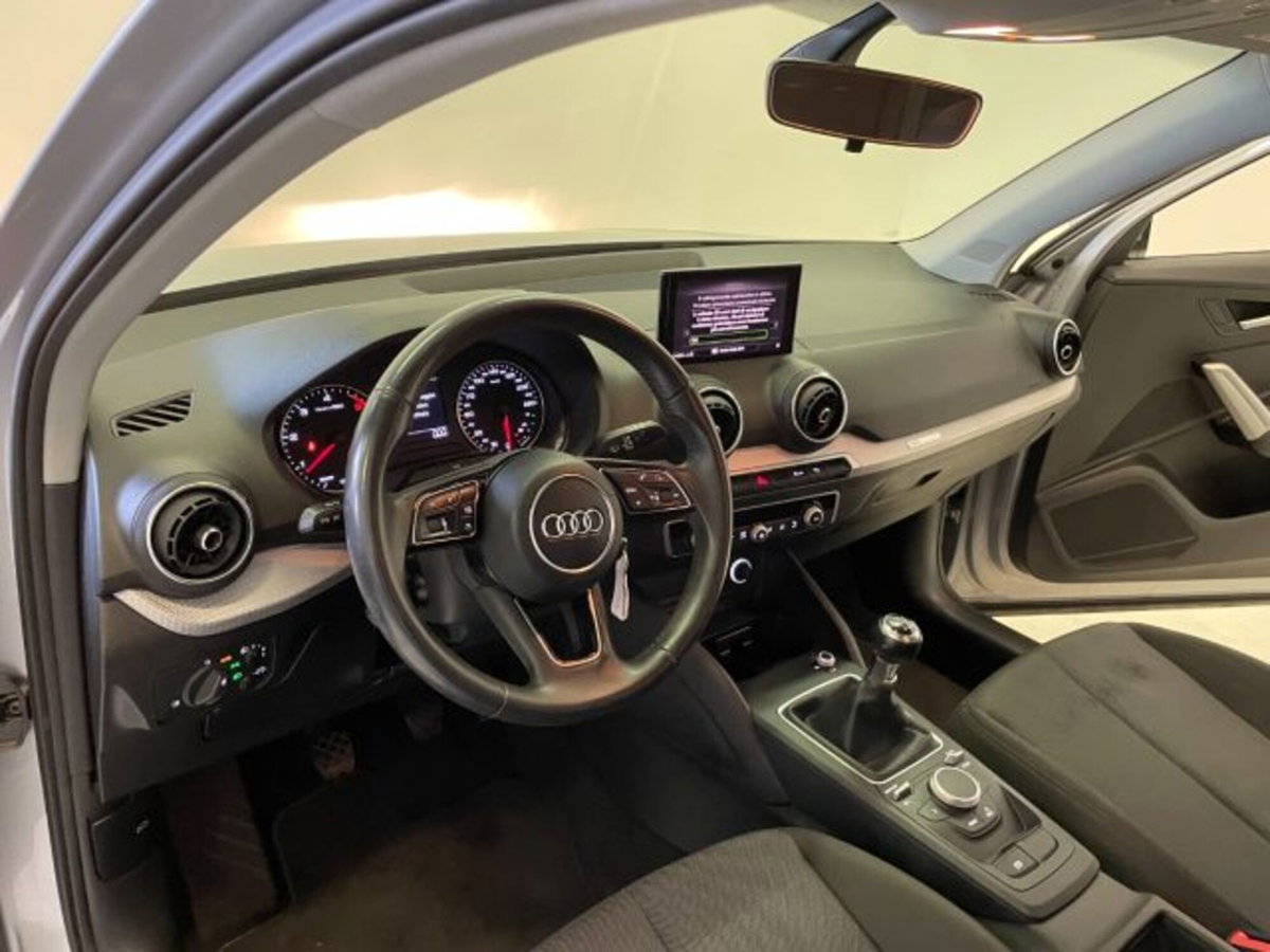 Audi Q2 Q2 30 TDI Business (15)
