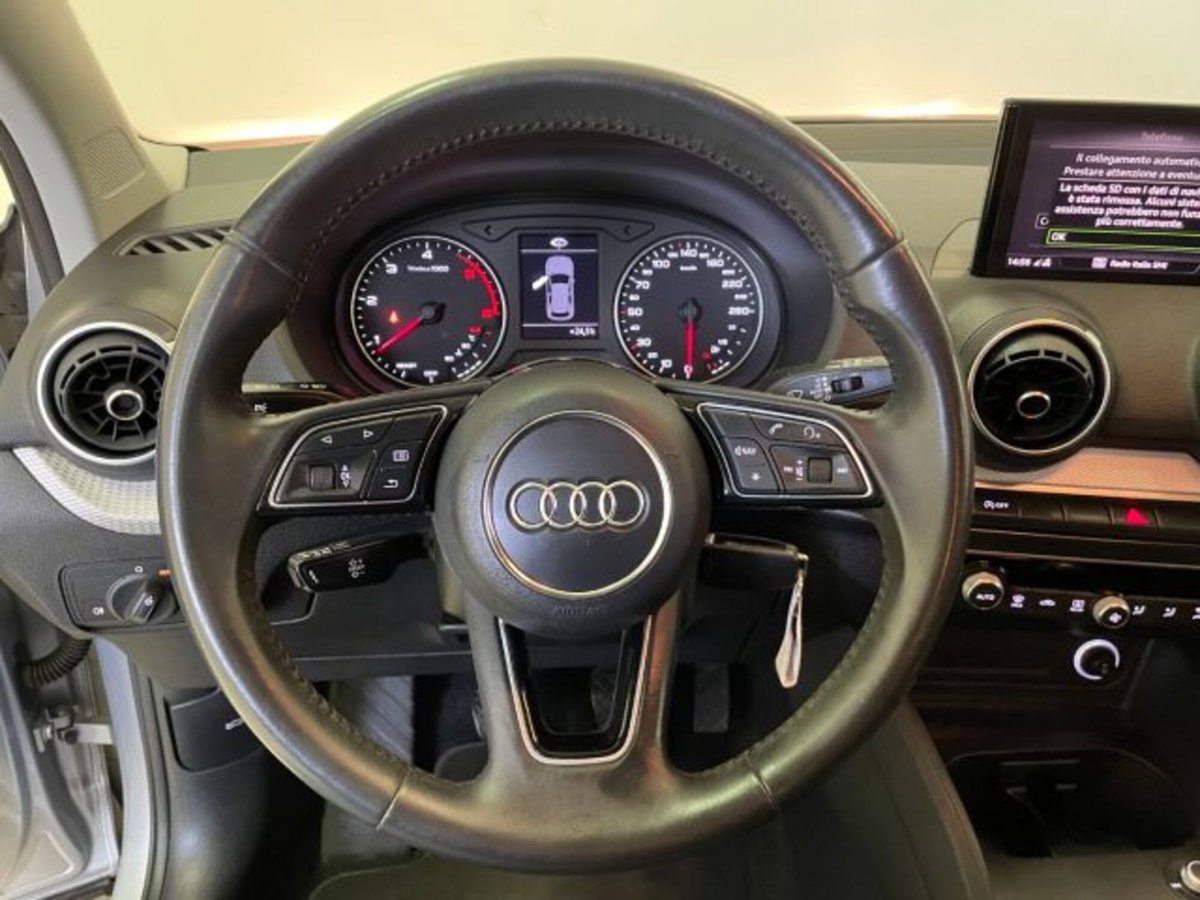 Audi Q2 Q2 30 TDI Business (16)