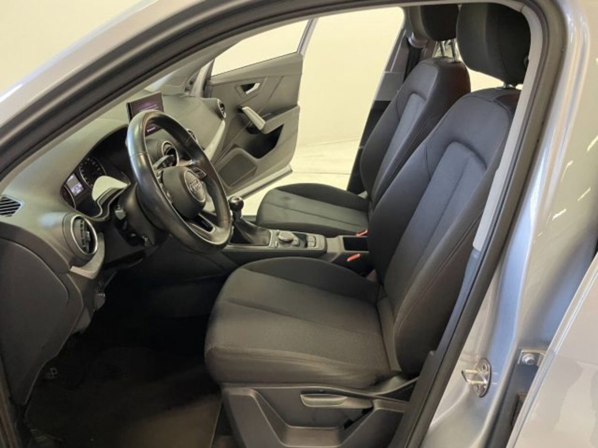 Audi Q2 Q2 30 TDI Business (6)