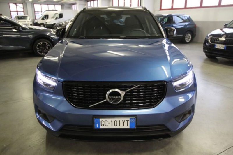 Volvo XC40 T5 Recharge Plug-in Hybrid R-design