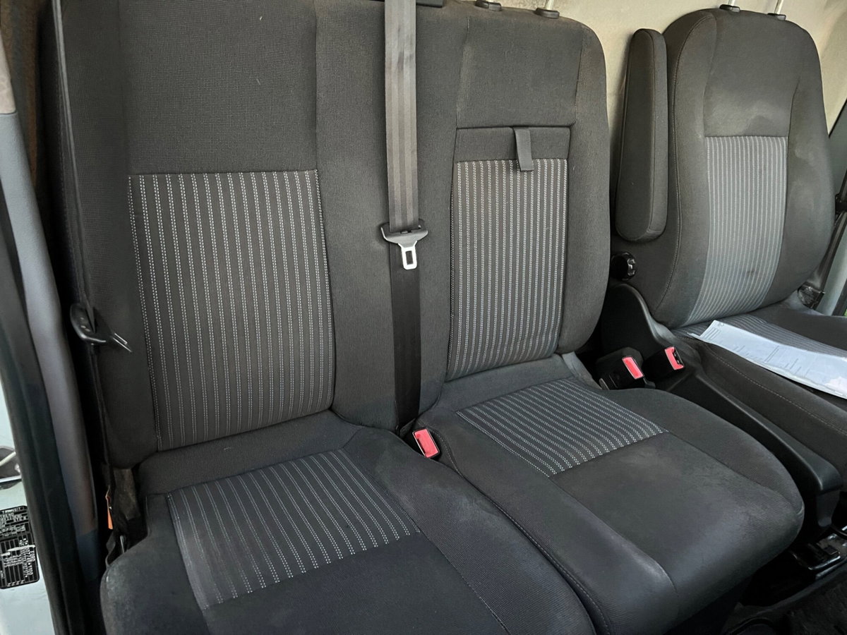 Ford Transit Furgone 330 2.0TDCi EcoBlue 130CV PL-TM Furgone Trend (16)