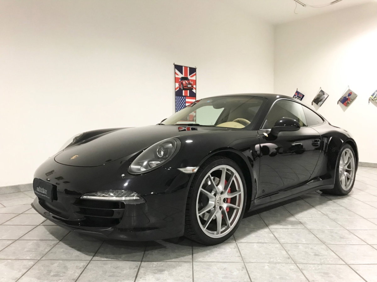 Porsche 911 Coupé 3.8 Carrera 4S