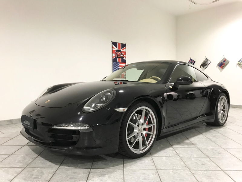 Porsche 911 Coupé 3.8 Carrera 4S