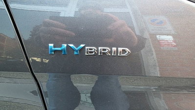Peugeot 3008 Hybrid 225 e-EAT8 Allure Pack (4)