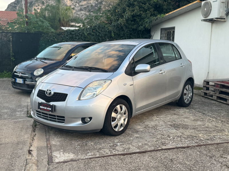 Toyota Yaris 1.D-4D 5 porte