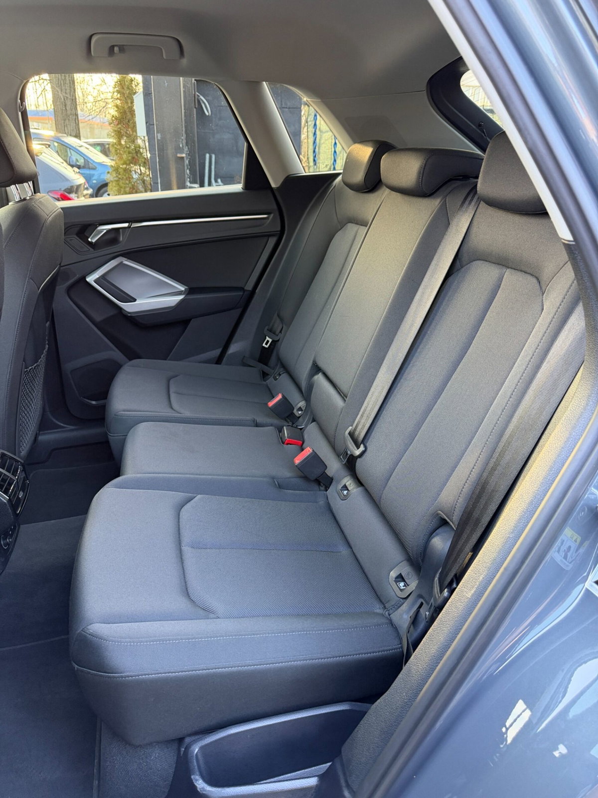 Audi Q3 35 TDI quattro S tronic Business Advanced (12)