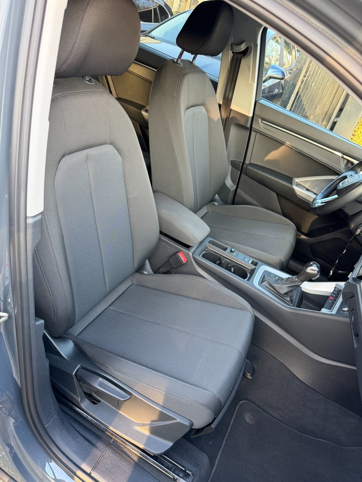 Audi Q3 35 TDI quattro S tronic Business Advanced (16)