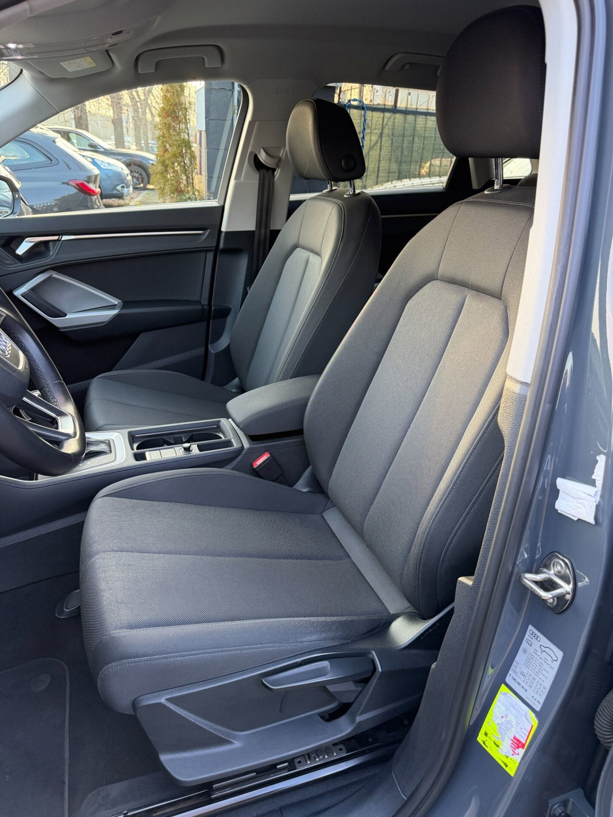 Audi Q3 35 TDI quattro S tronic Business Advanced (9)