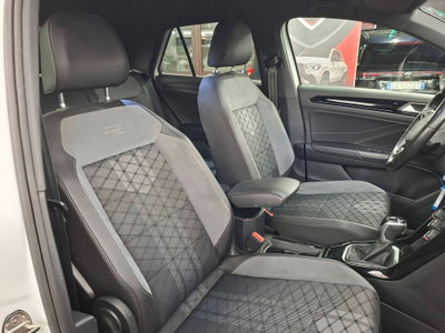 Volkswagen T-Roc 2.0 tdi R-Line 4motion 150cv dsg (12)