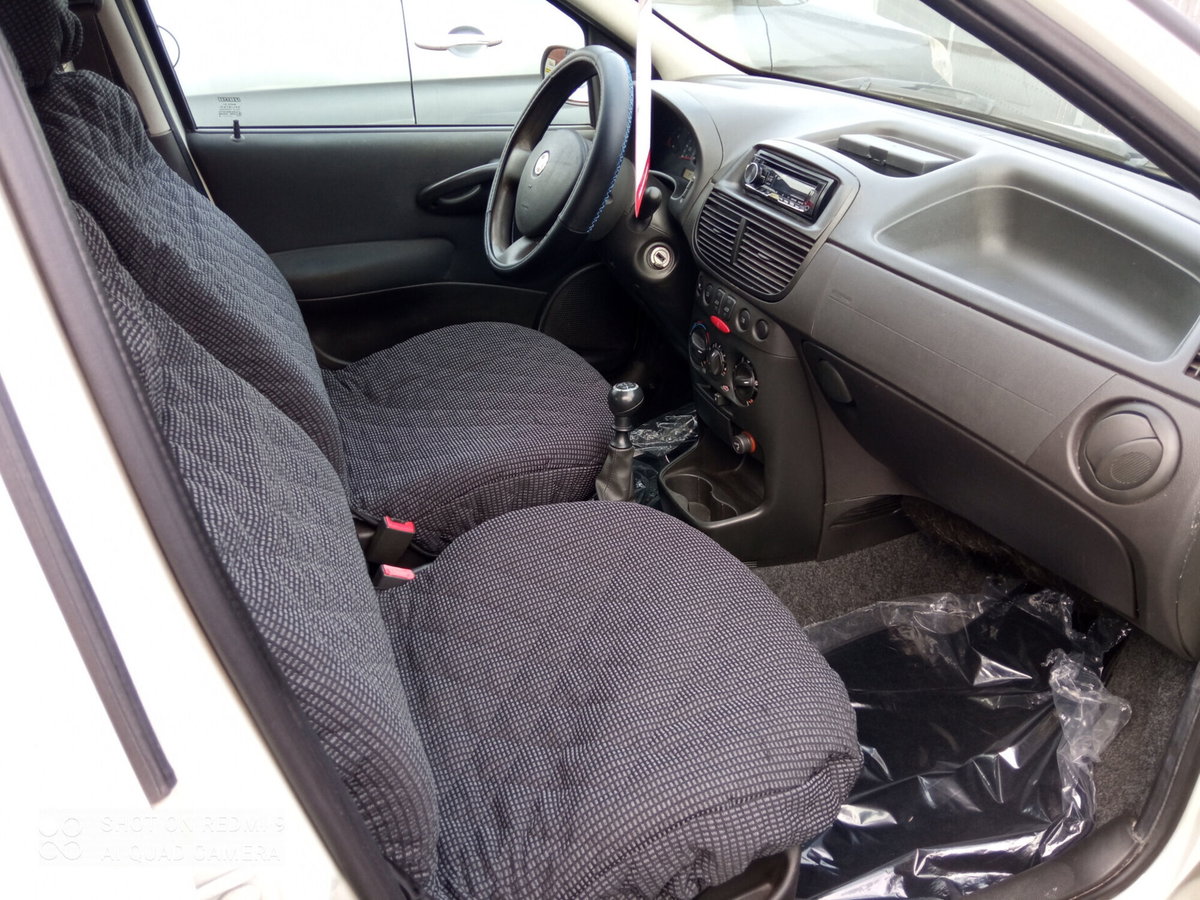 Fiat Punto Classic 1.2 5 porte Natural Power Active (10)