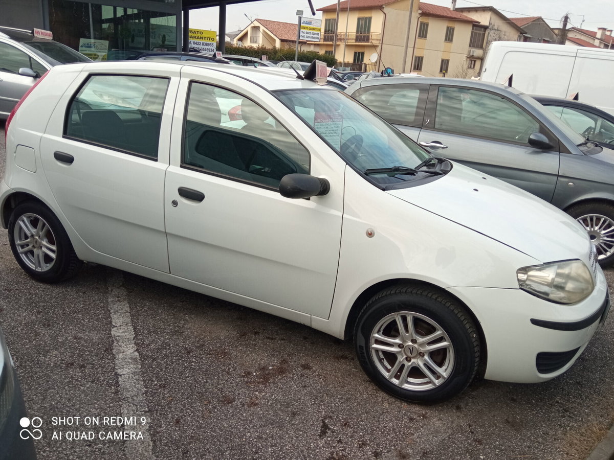 Fiat Punto Classic 1.2 5 porte Natural Power Active (3)